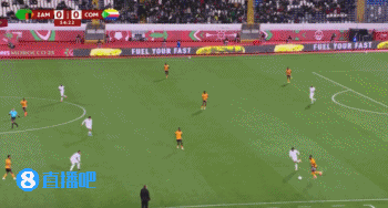 钱达踩脚被黄牌