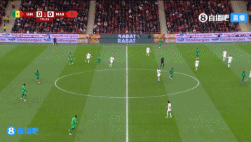 卡埃比传球塞巴里射门