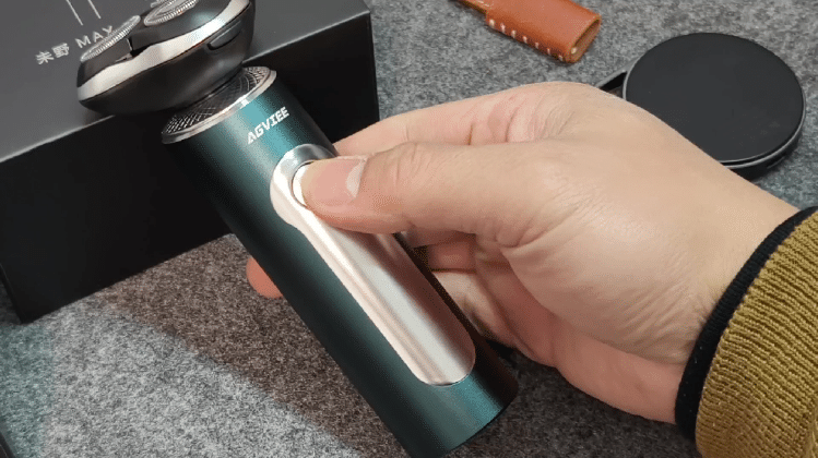 未野MAX剃鬚刀：23000高轉速，千元級享受！_新浪眾測