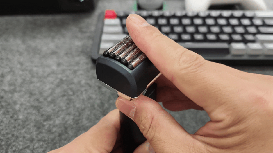 未野MRX剃鬚刀:27000轉剃鬚,五刀頭天花板_新浪眾測