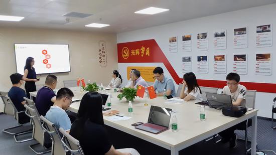 图:惠阳区委宣传部一行到新浪惠州调研