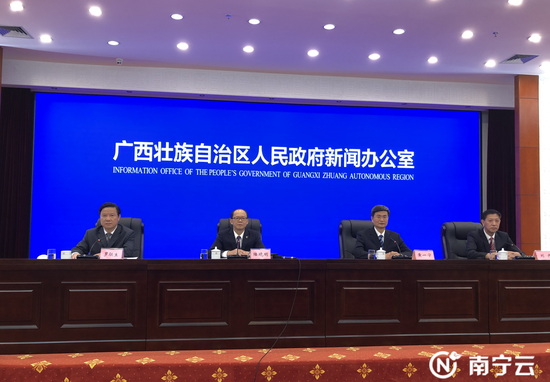 发布会现场