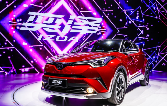 “新生代炫酷SUV”奕泽IZOA