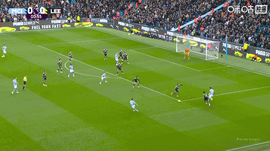 先赛距榜首4分！曼城3-2利兹联 福登双响+绝杀格瓦破门+送点