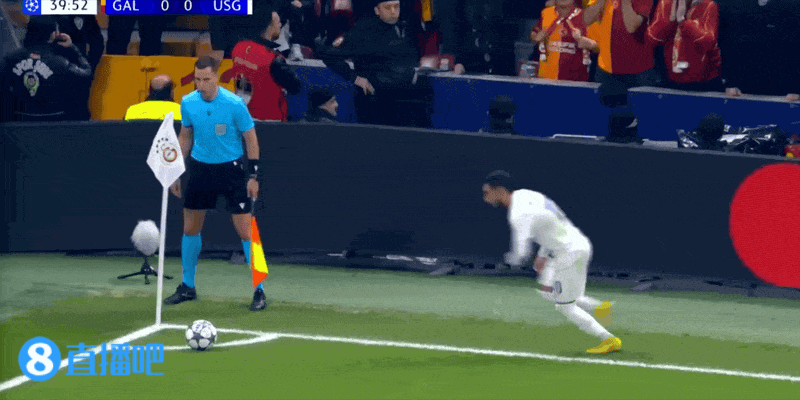 欧冠3连胜终结！加拉塔萨雷0-1圣吉尔联合 戴维制胜球萨拉中柱