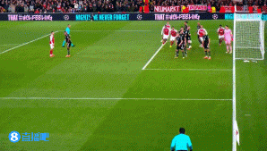 5战全胜登顶！阿森纳3-1力克拜仁 廷伯小马丁破门诺伊尔超巨失误