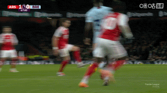 梅里诺包抄被犯规