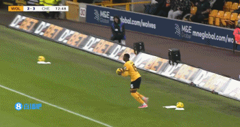 进球大战!切尔西4-3狼队晋级联赛杯8强 吉腾斯1射2传德拉普染红