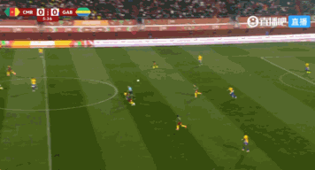 非洲杯-喀麦隆1-0加蓬取开门红 姆伯莫助攻艾永制胜巴莱巴伤退