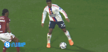 【蜗牛棋牌】生涯首次戴帽！恩德里克社媒晒比出“3球”手势：真是不可思议