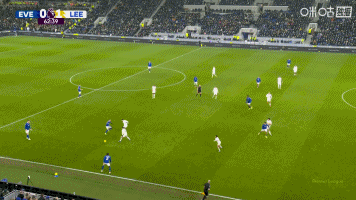 英超-埃弗顿1-1利兹联 贾斯汀破门巴里连场建功勒温、盖耶中框