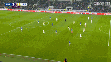 英超-埃弗顿1-1利兹联 贾斯汀破门巴里连场建功勒温、盖耶中框