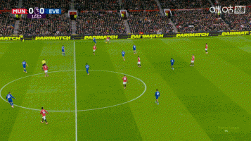 3轮不胜！曼联0-1十人埃弗顿 盖耶内讧掌掴队友直红B费失良机