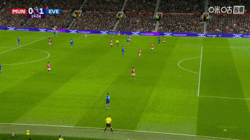 3轮不胜！曼联0-1十人埃弗顿 盖耶内讧掌掴队友直红B费失良机