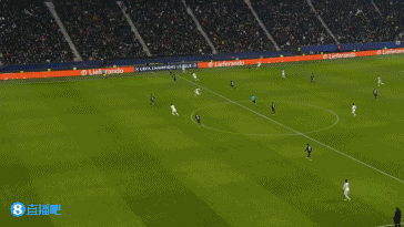 【蜗牛棋牌】直通16强!热刺2-0法兰克福 穆阿尼、索兰克建功西蒙斯进球被吹