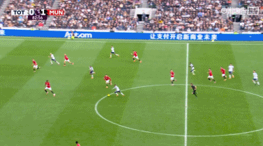 神剧本!曼联2-2读秒绝平热刺 里沙利松补时准绝杀德里赫特绝平
