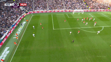 神剧本!曼联2-2读秒绝平热刺 里沙利松补时准绝杀德里赫特绝平