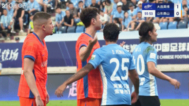 61588人观赛!英博2-0泰山2连胜 韩鹏带队开门黑泰山客场6轮不胜