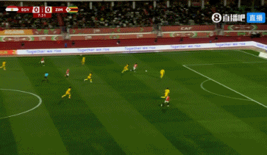 萨拉赫射门被封堵