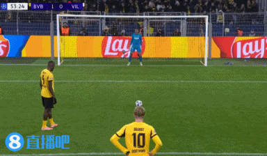 近四场首胜!多特4-0十人比利亚雷亚尔 吉拉西双响福伊特直红