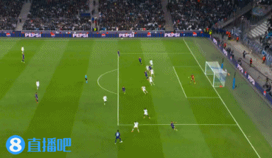 马赛2-1逆转纽卡 36岁奥巴梅扬4分钟双响巴恩斯破门波普出击失误