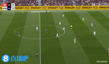 先赛登顶！巴萨3-1阿拉维斯联赛4连胜 亚马尔传射+中柱奥尔莫双响