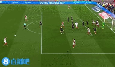 法甲-十人摩纳哥1-0终结大巴黎3连胜 南野拓实制胜科雷尔染红