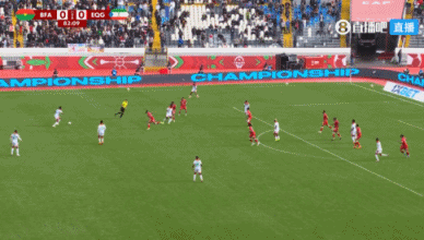 阿齐兹·基射门