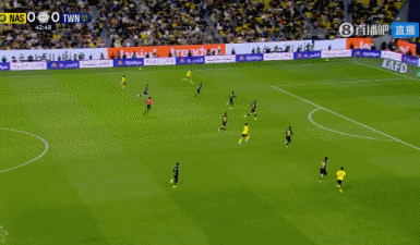 3连胜！利雅得胜利1-0布赖代合作距榜首5分 C罗中框马内造乌龙