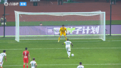 第5次问鼎！国安3-0河南夺足协杯冠军 法比奥戴帽国安获亚冠资格