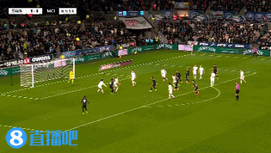 曼城3-1逆转斯旺西进八强 多库马尔穆什破门谢尔基传射+中柱