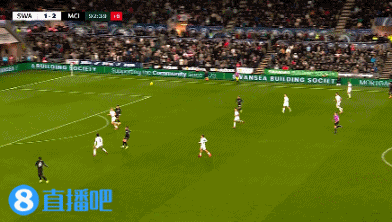 曼城3-1逆转斯旺西进八强 多库马尔穆什破门谢尔基传射+中柱