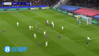 直通16强！巴萨4-1逆转哥本哈根 亚马尔传射莱万破门拉菲尼亚点射