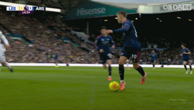 止3轮不胜！阿森纳4-0利兹联 马杜埃凯助攻+造乌龙约克雷斯破球荒