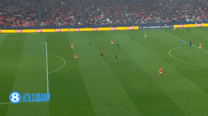 皇马2-4本菲卡排第9无缘直通 本菲卡第24极限晋级 门将特鲁宾绝杀