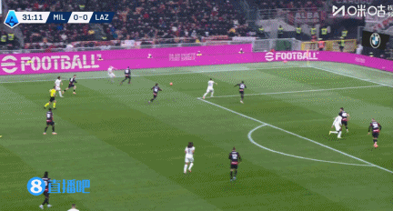 联赛12轮不败！米兰1-0拉齐奥先赛暂登顶 莱奥破门囧叔补时染红