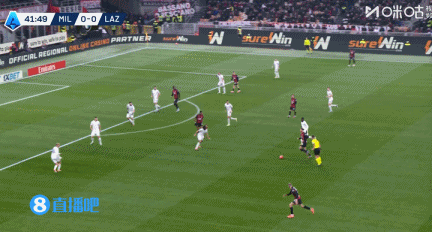 联赛12轮不败！米兰1-0拉齐奥先赛暂登顶 莱奥破门囧叔补时染红