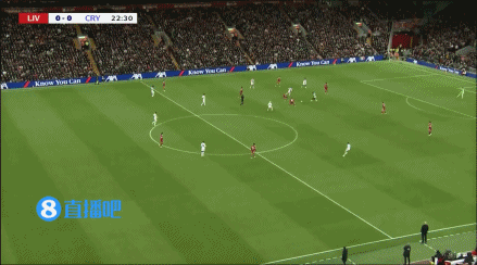 近7场6负!利物浦大轮换0-3水晶宫联赛杯出局 萨尔双响