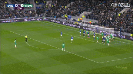 联赛两连胜！纽卡4-1埃弗顿 佳夫双响皮克福德失误沃尔特马德破门