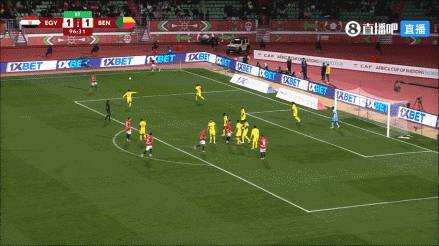 易卜拉欣头球破门