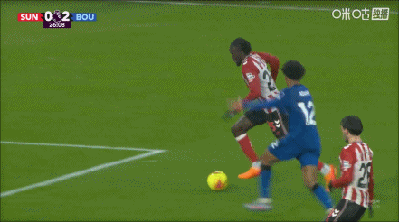 让二追三!桑德兰3-2逆转伯恩茅斯 勒费点射特劳雷布罗比建功