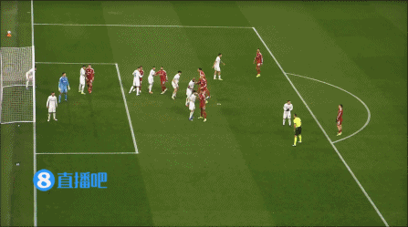 【蜗牛棋牌】利物浦6-0卡拉巴赫大胜出线 麦卡双响埃基蒂克传射范戴克助攻戴帽