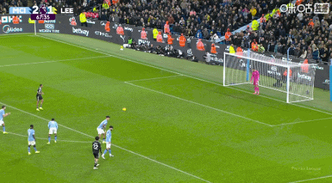 先赛距榜首4分！曼城3-2利兹联 福登双响+绝杀格瓦破门+送点