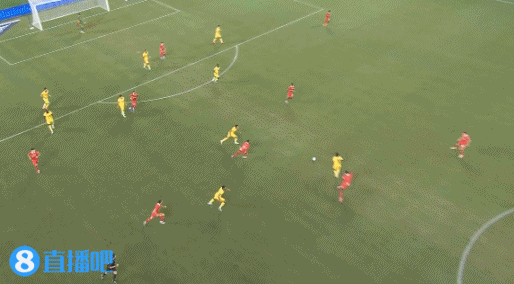 AC米兰4-2利物浦 莱奥传射奥卡福双响索博吊射利物浦后防送礼