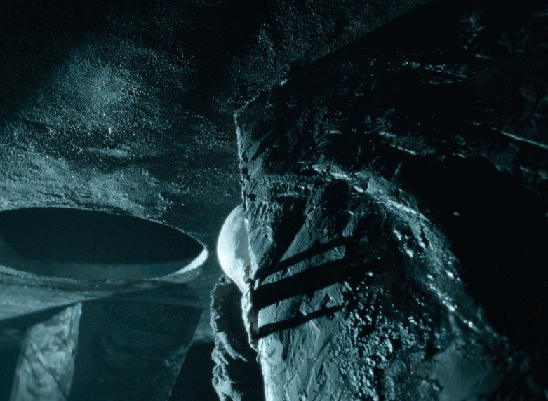 易烊千玺狂野时代迷魂者造型曝光