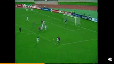 以前的国足真强!20秒7人8脚连传破<a href=