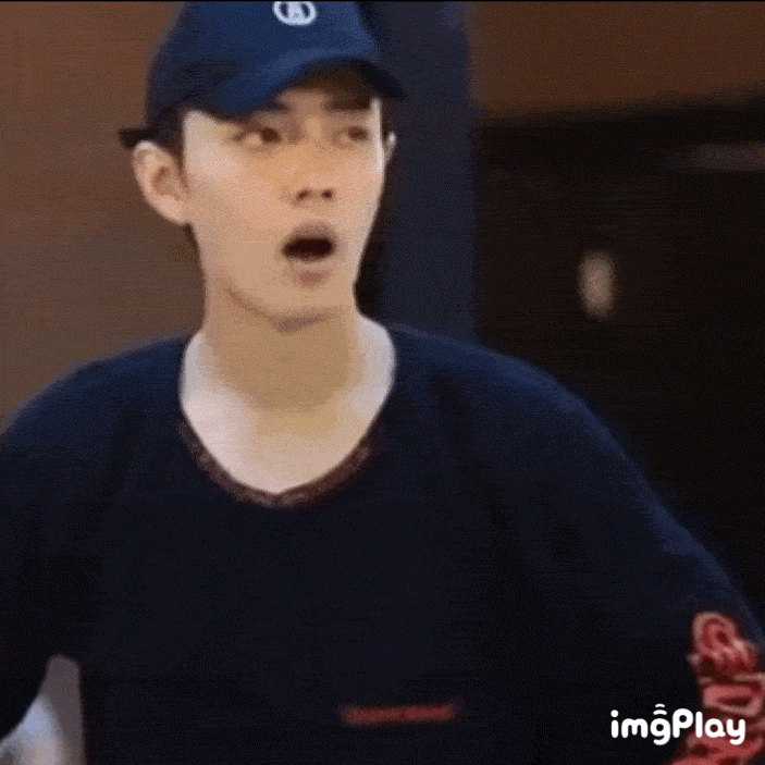 肖战打哈欠系列不自觉跟着打了一个@x玖少年团肖战day
