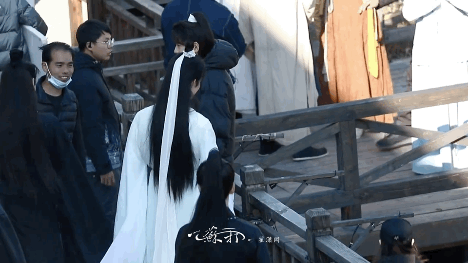 饰演花城太子和双玄的翟潇闻张凌赫常华森田栩宁
