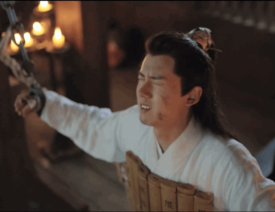 左卿辞:我爹都没了,这世界赶紧毁灭吧 真的太惨了