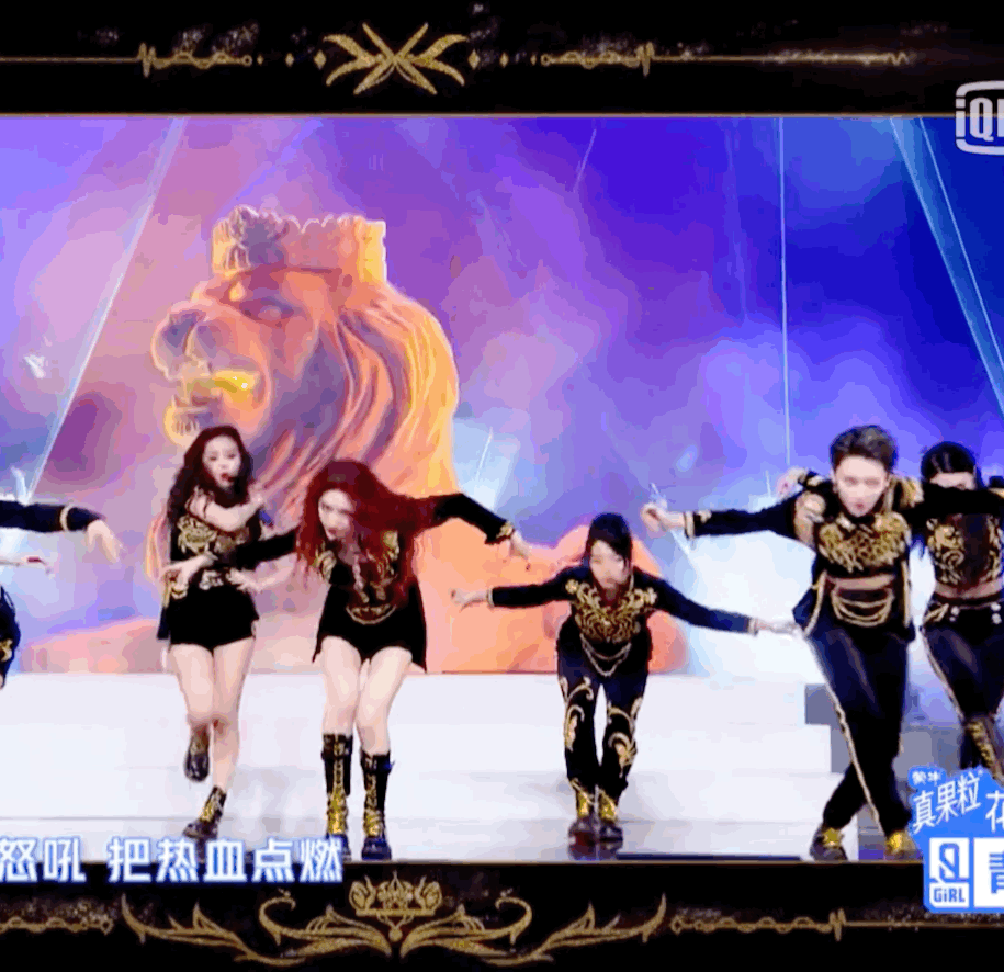 安崎这个造型绝美啊,太撩人了_高清图集_新浪网